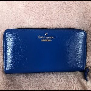 Kate Spade Cedar street patent Lacey wallet